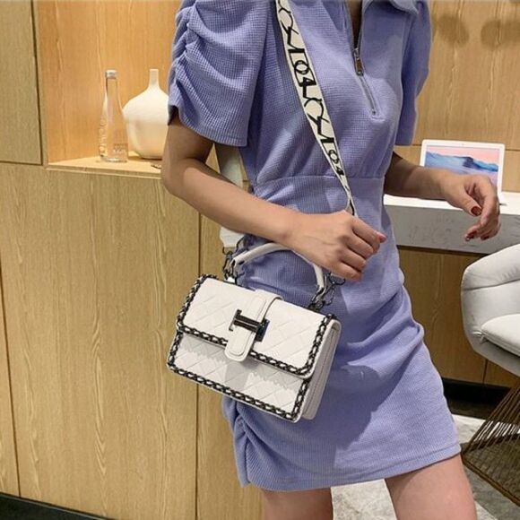 Chain Trimmed Buckle Design Messenger Bag Satchel - Picture 11 of 11